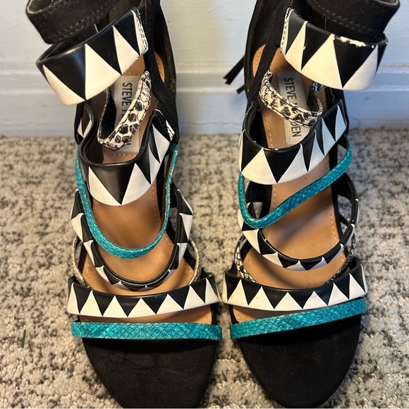 Steve Madden Blue & Black Suede Multi Tassel Strappy Peep Toe Stilettos Size 7.5 - Picture 6 of 14